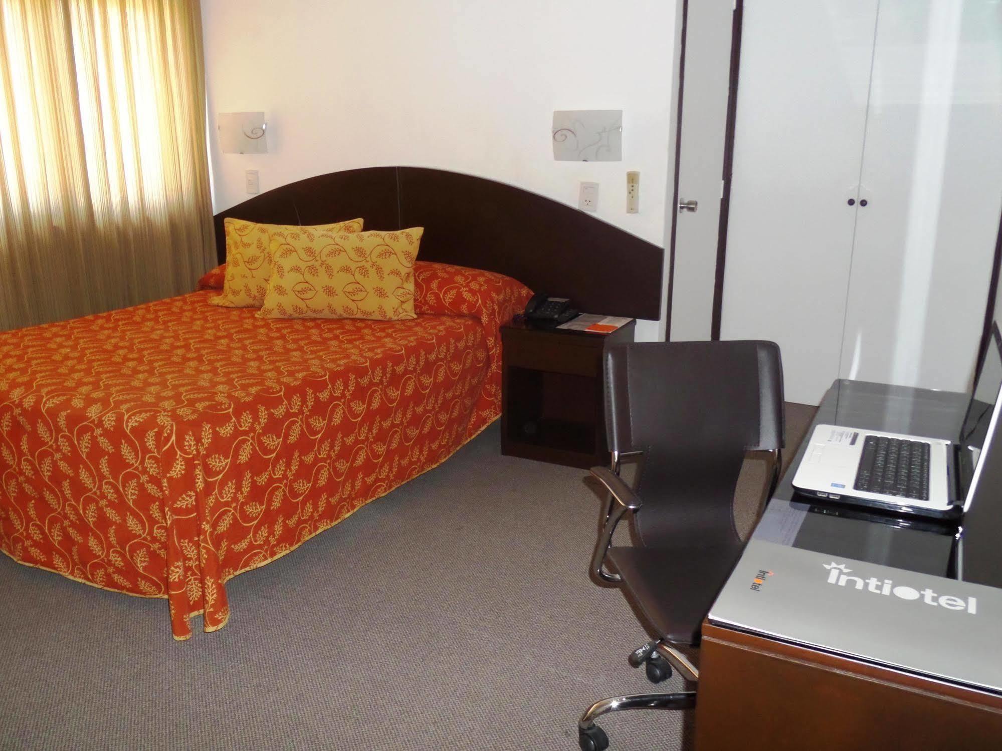 Intiotel Чиклайо Экстерьер фото